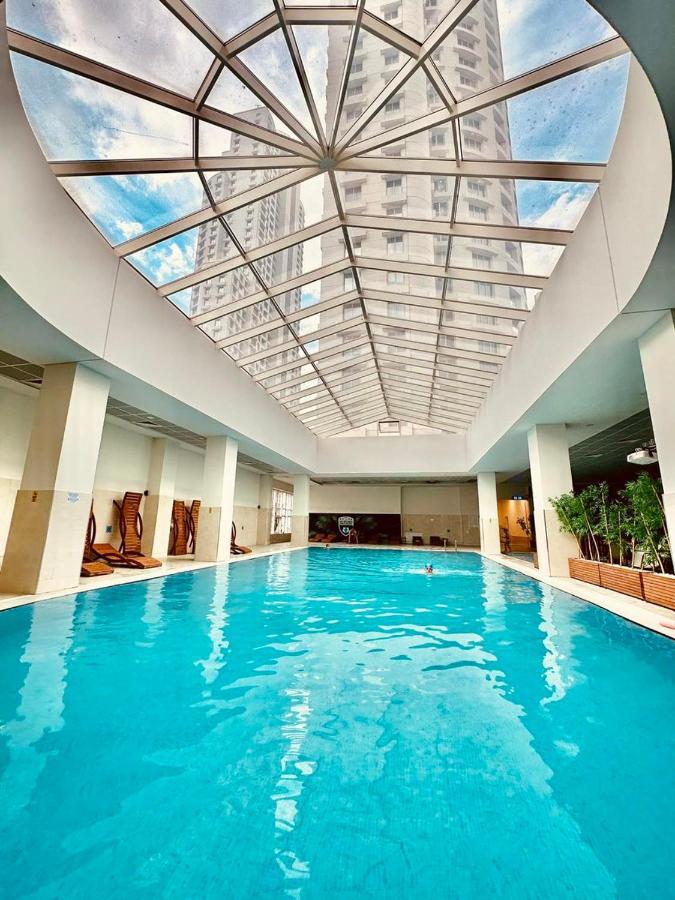Sunrise Sky Lux Apartment, 33rd Floor, Pool And Fitness Included Apartment