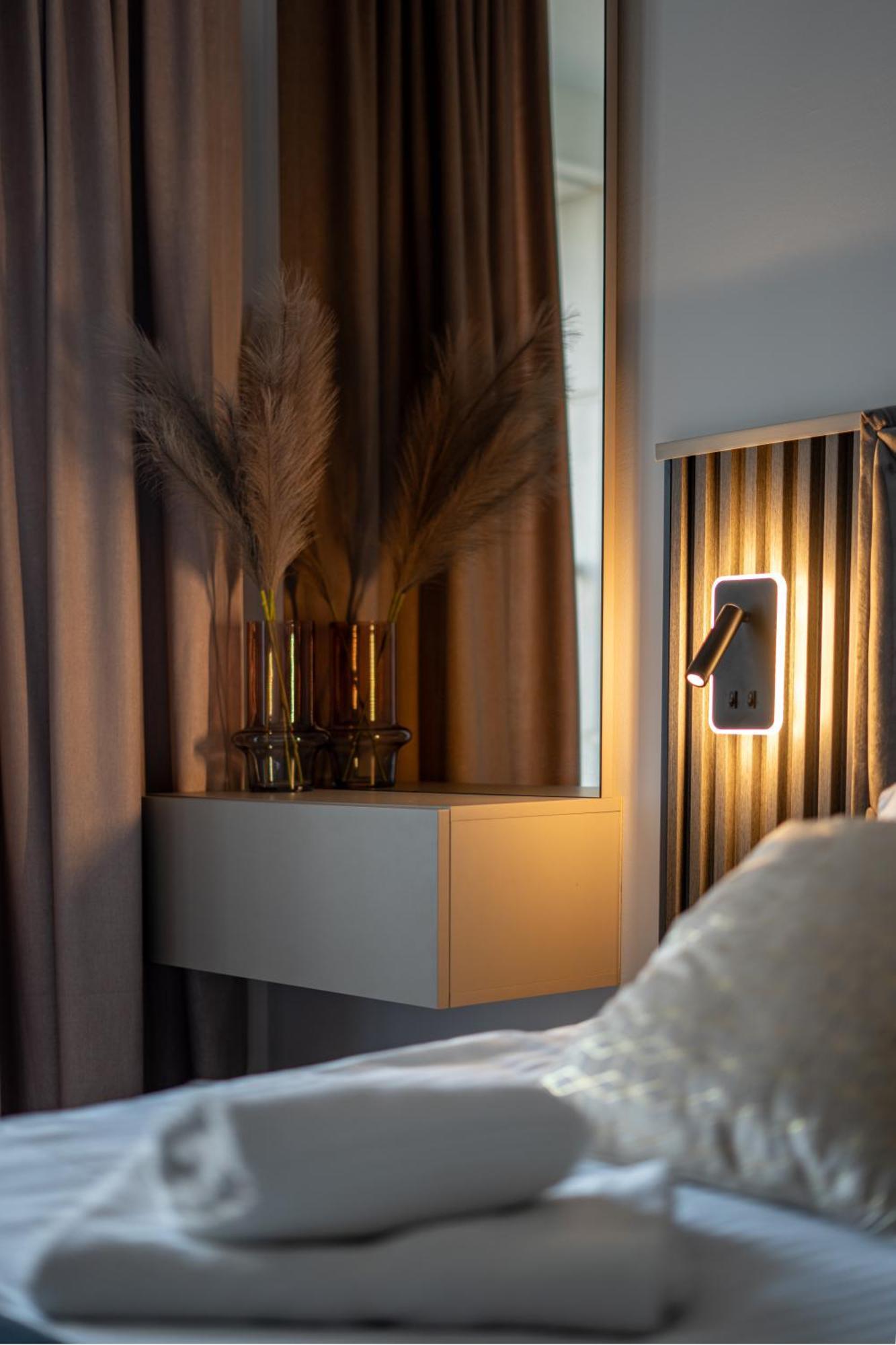 Sunrise Sky Lux Apartment, 33rd Floor, Pool And Fitness Included Skopje